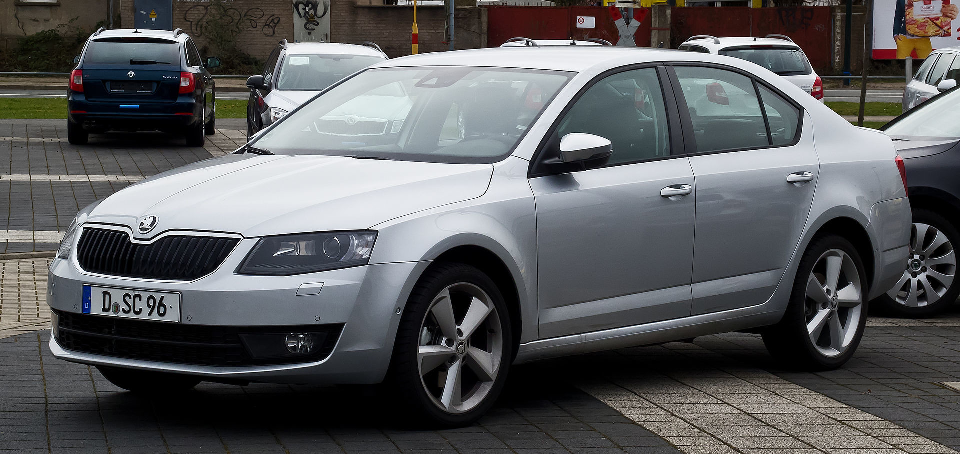 Skoda Octavia 2014- Front Bonnet